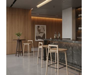 Banqueta Wood Madeira WO-101: Elegância Natural e Conforto para Ambientes de Alto Padrão