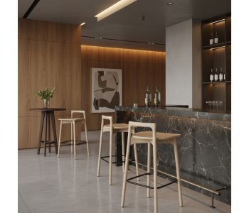 Banqueta Wood Madeira WO-101: Sofisticação e Conforto para Ambientes de Alto Padrão