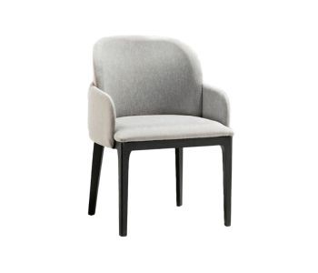 Cadeira Premiere Madeira PRE-101: Elegância Orgânica e Conforto para seu Espaço Alto Padrão