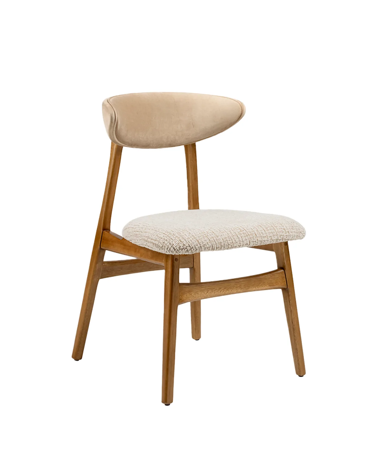Cadeira Veredas em Madeira: Elegância Natural e Conforto para Seu Lar